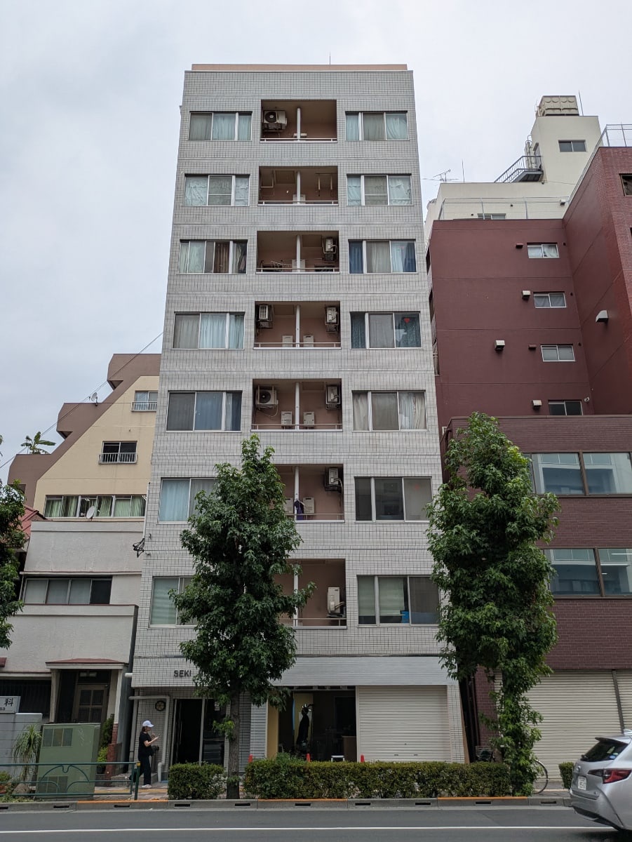 v20251007150704/fresh/building/J00100366553_1