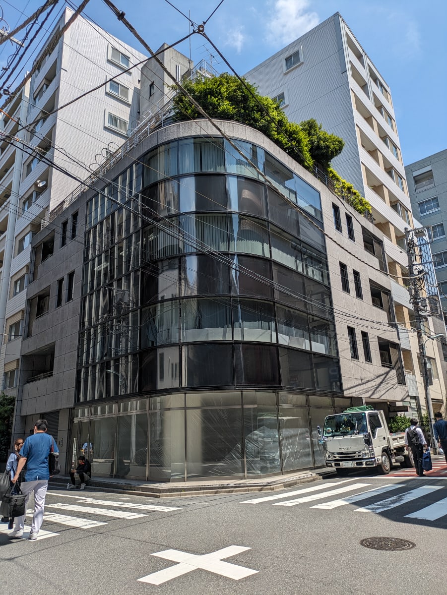 v20251007150704/fresh/building/J00100370023_6
