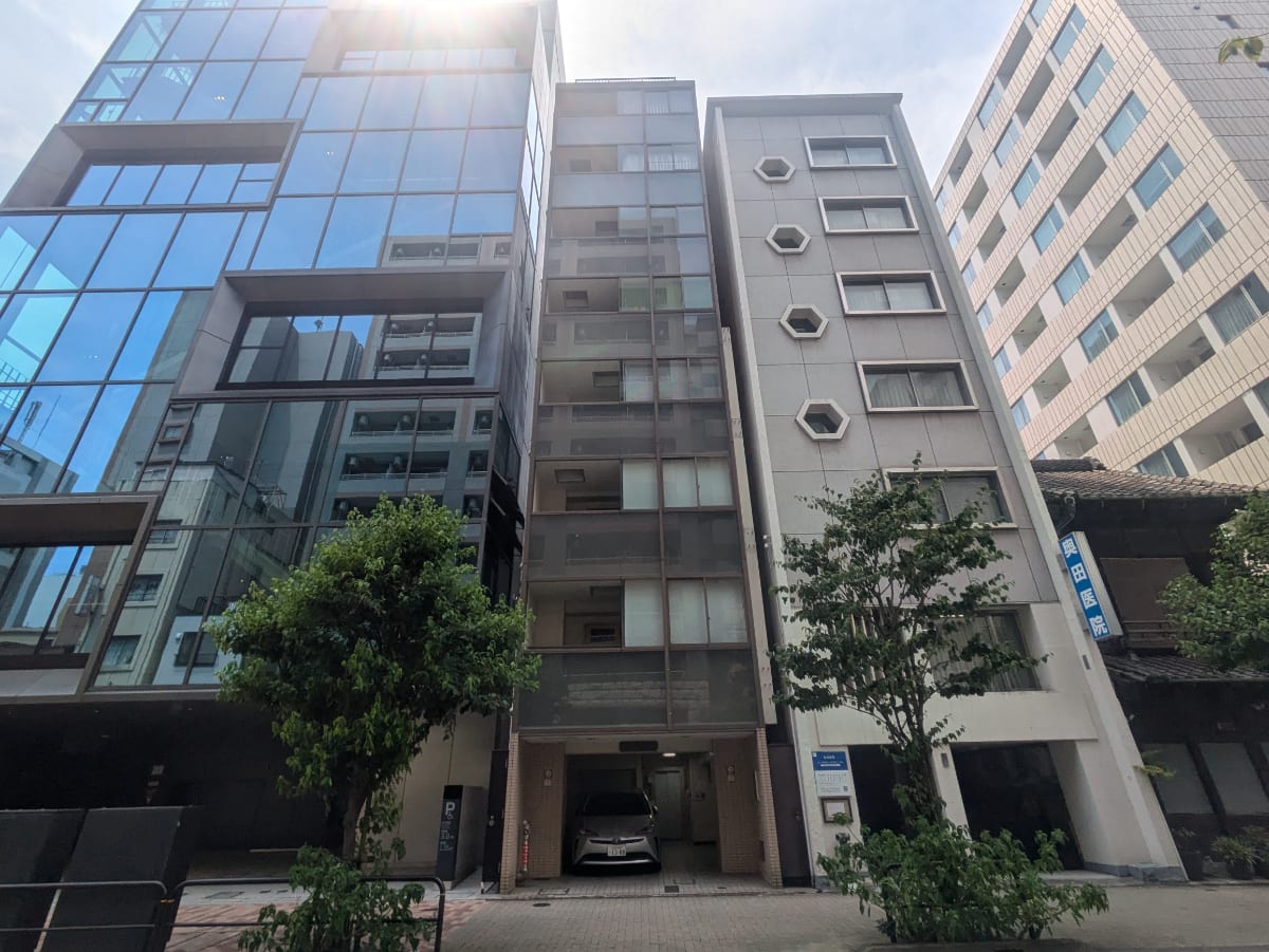 v20251007150704/fresh/building/J00100374773_1