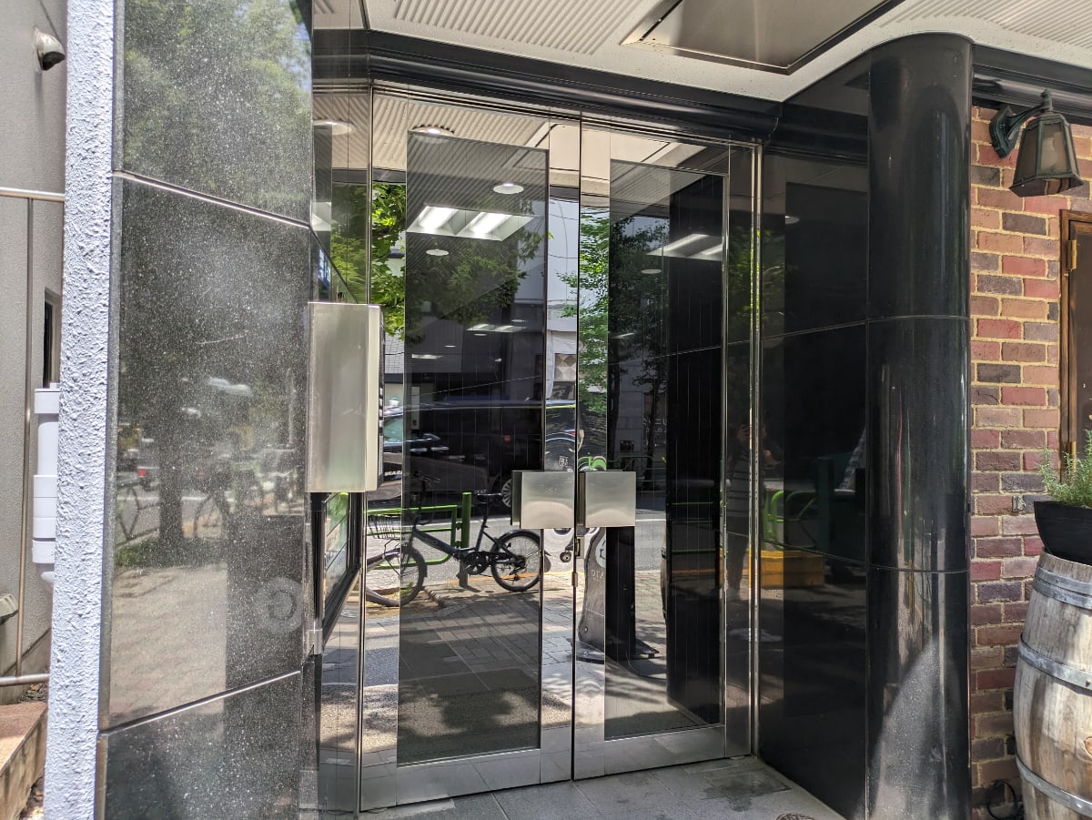 v20251007150704/fresh/building/J00100377052_3