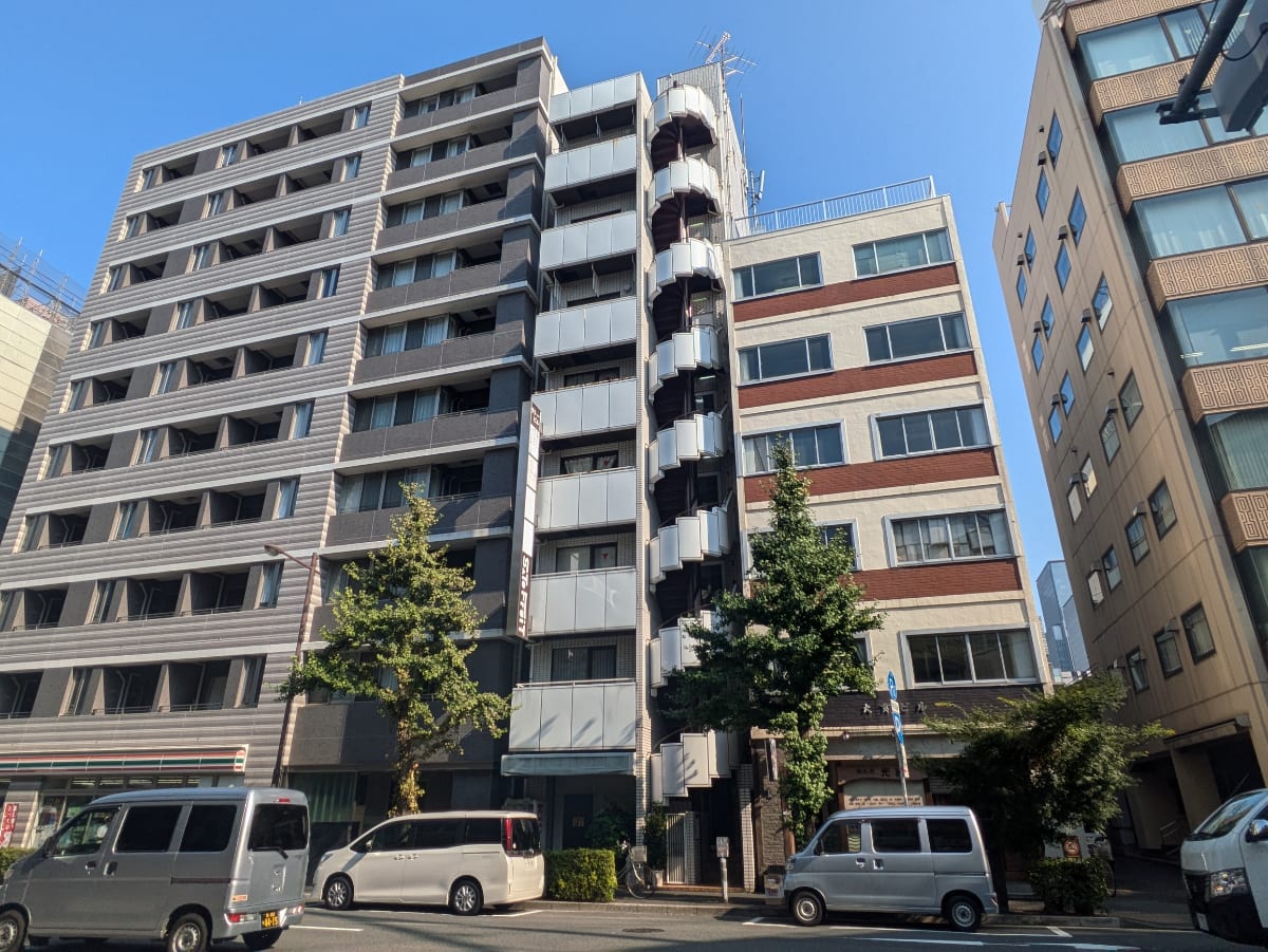 v20251007150704/fresh/building/J00100377888_6