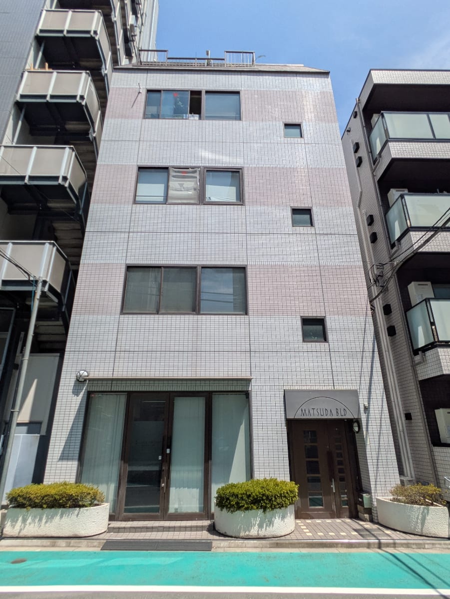 v20251007150704/fresh/building/J00100379198_1