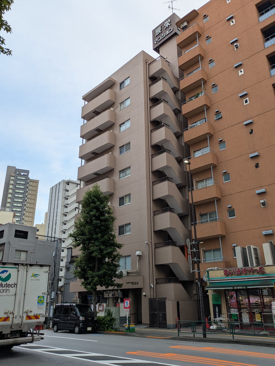 v20251007150704/fresh/building/J00100379199_8