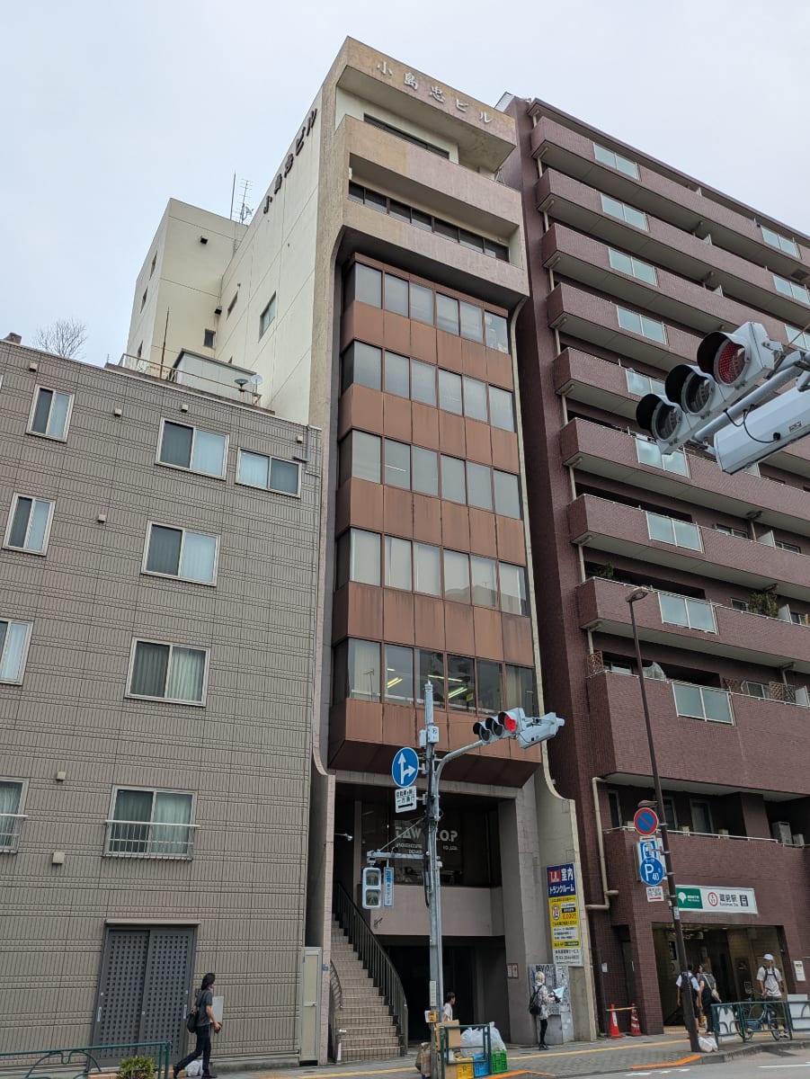 v20251007150704/fresh/building/J00100379261_6