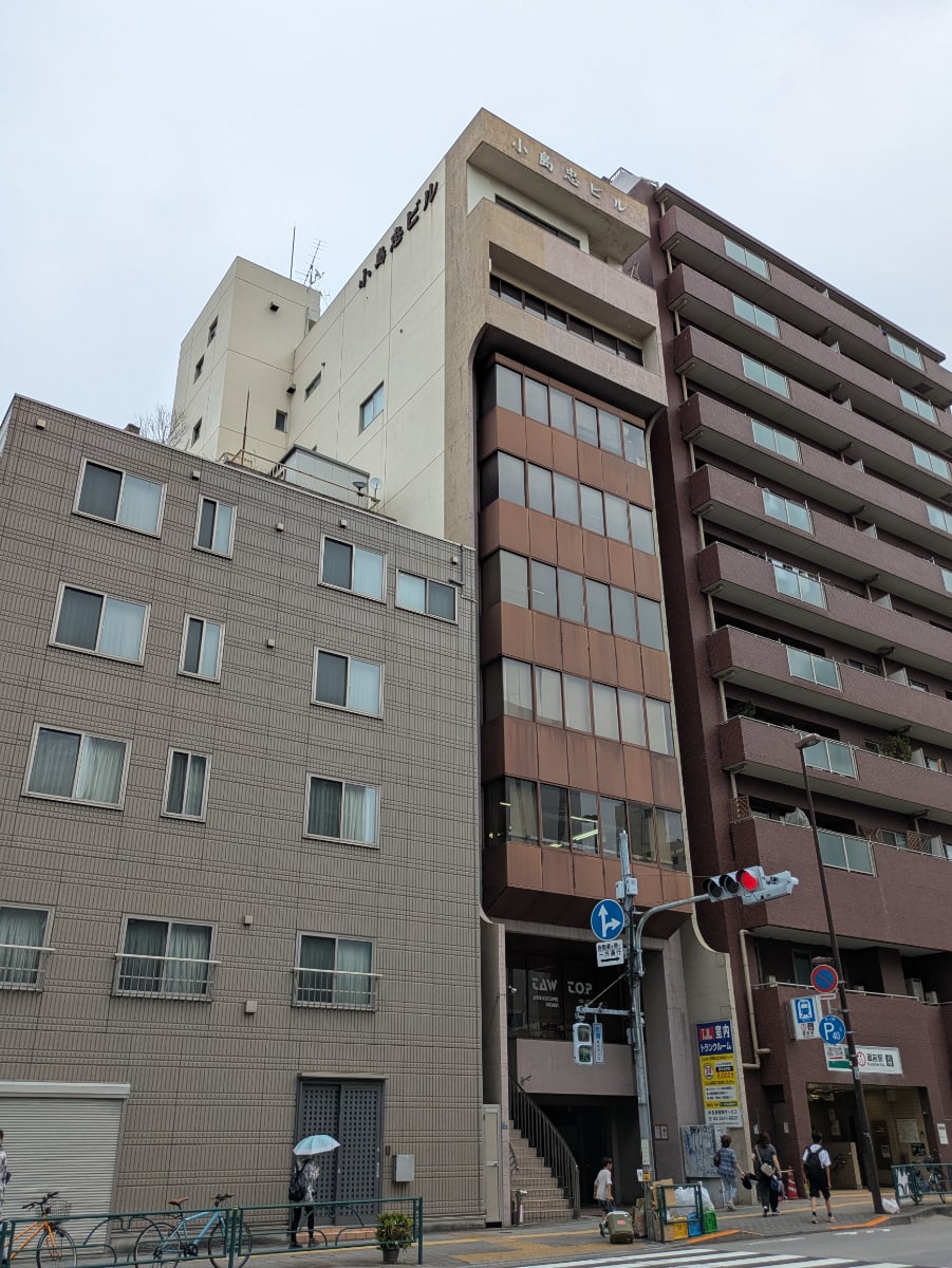 v20251007150704/fresh/building/J00100379261_7
