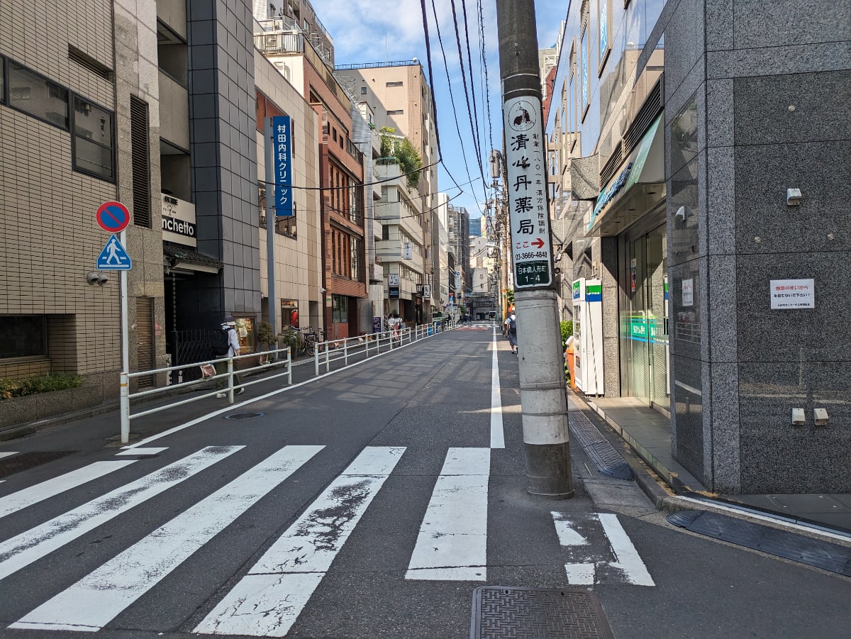 v20251007150704/fresh/building/J00100382207_23