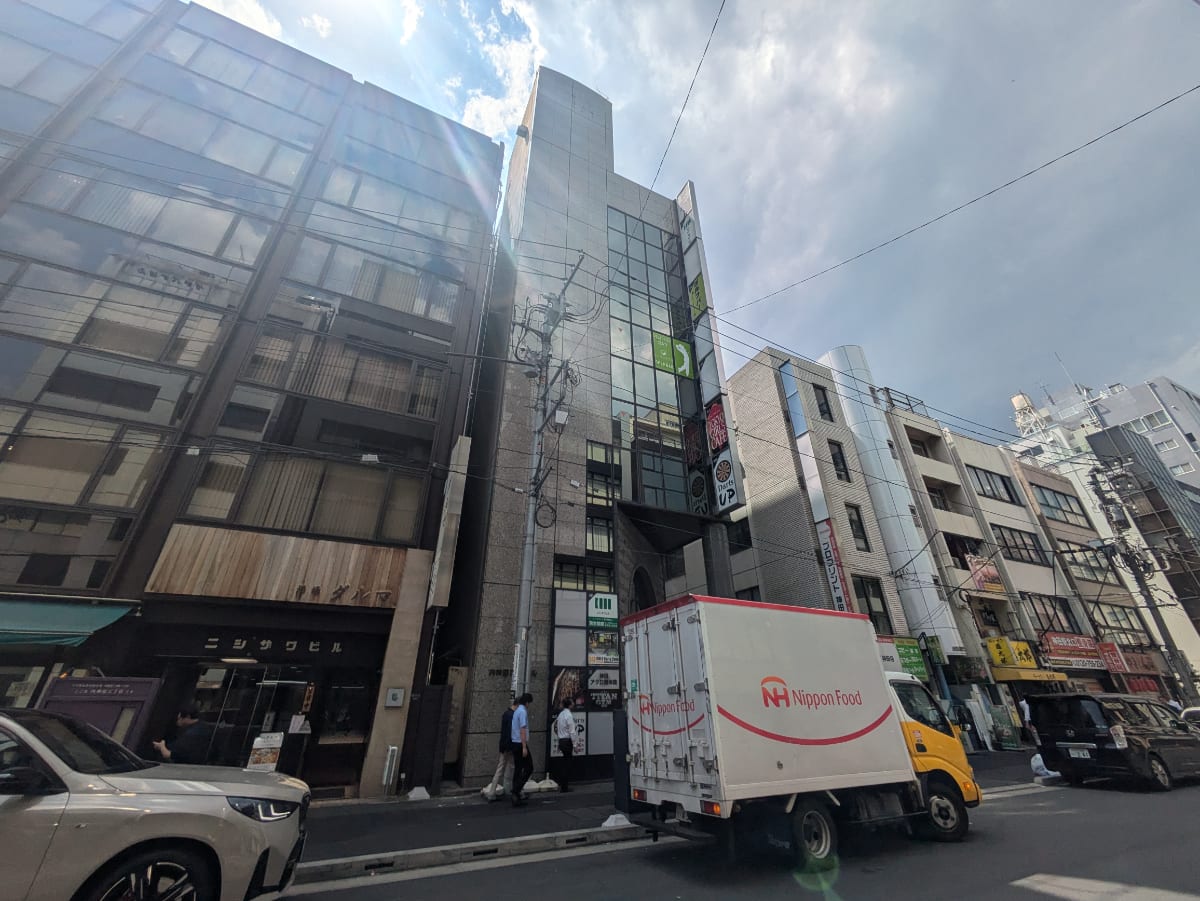 v20251007150704/fresh/building/J00100382568_5