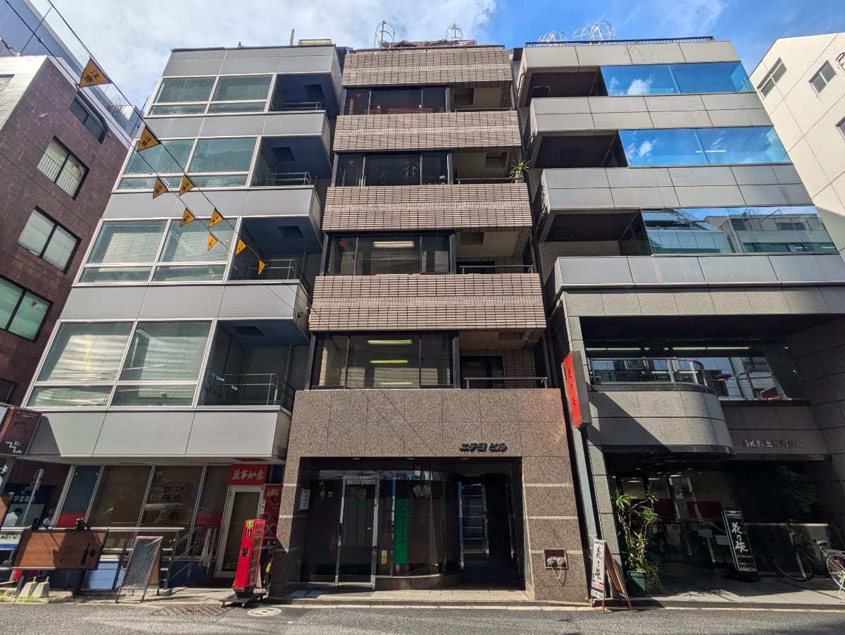v20251007150704/fresh/building/J00100382650_1