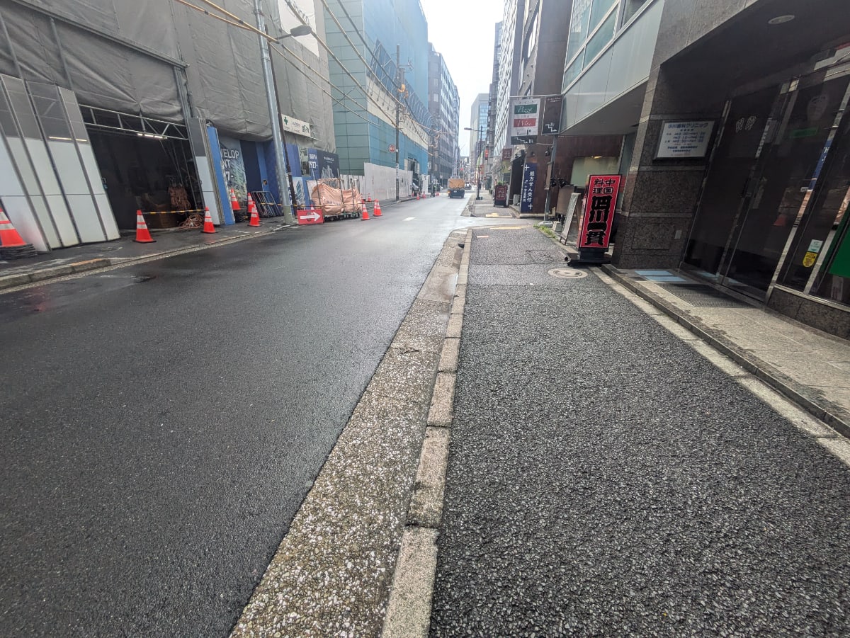 v20251007150704/fresh/building/J00100382650_2