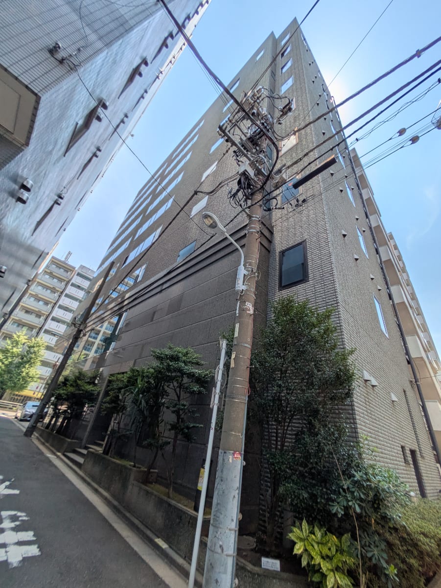 v20251007150704/fresh/building/J00100389940_11