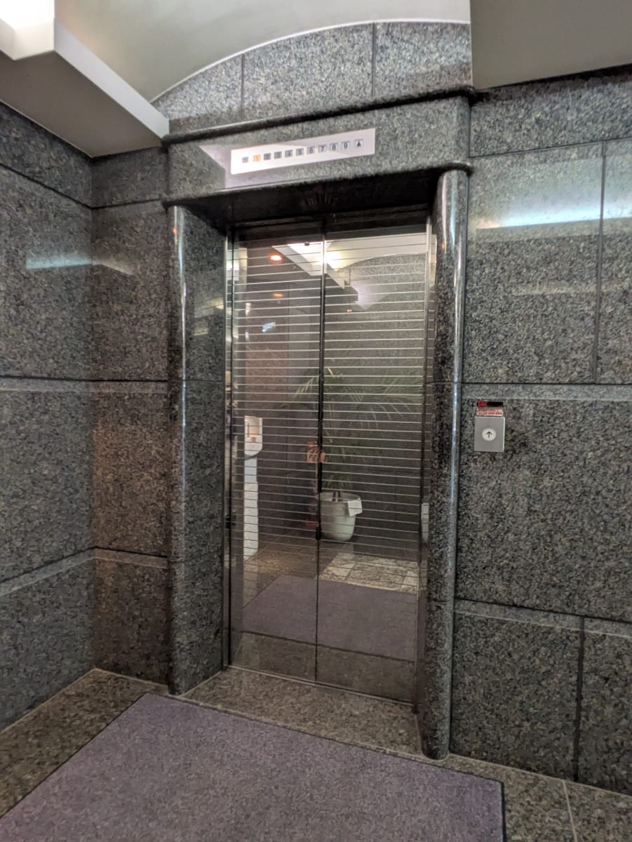 v20251007150704/fresh/building/J00100389940_4
