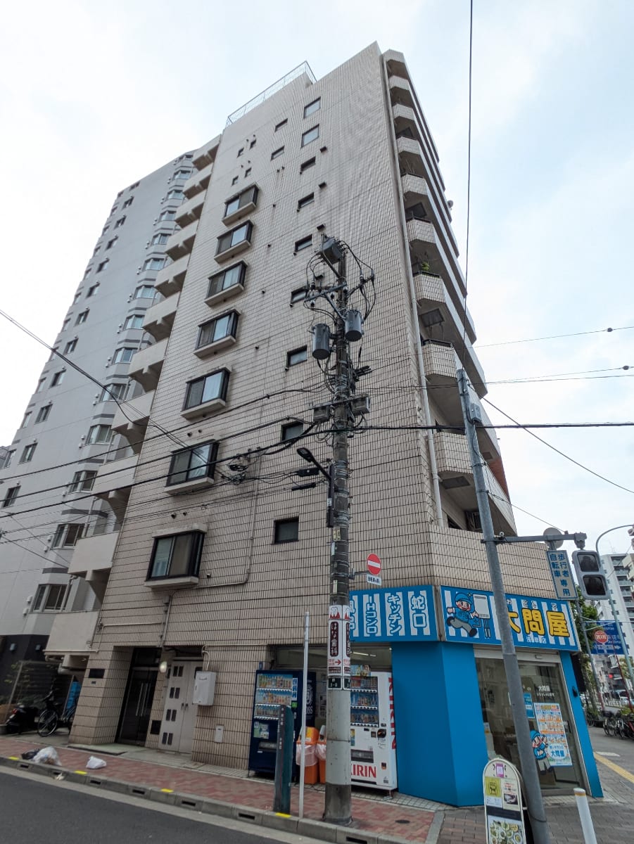 v20251007150704/fresh/building/J00100392897_10