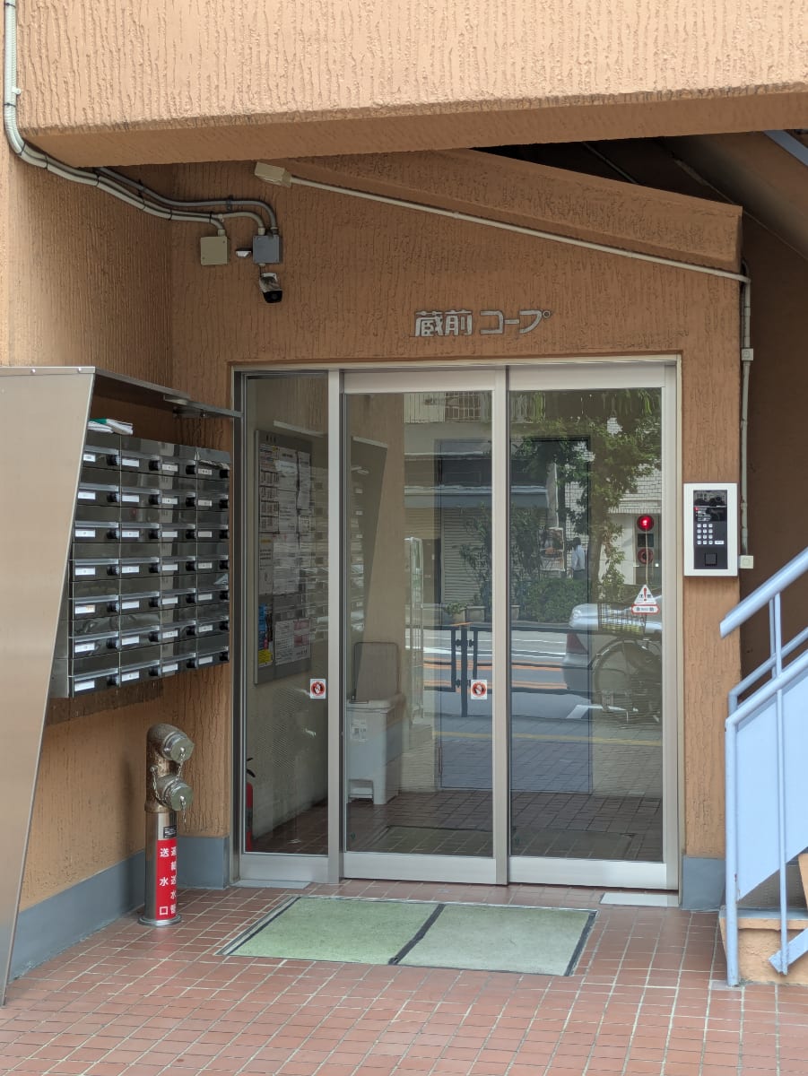 v20251007150704/fresh/building/J00100393772_3