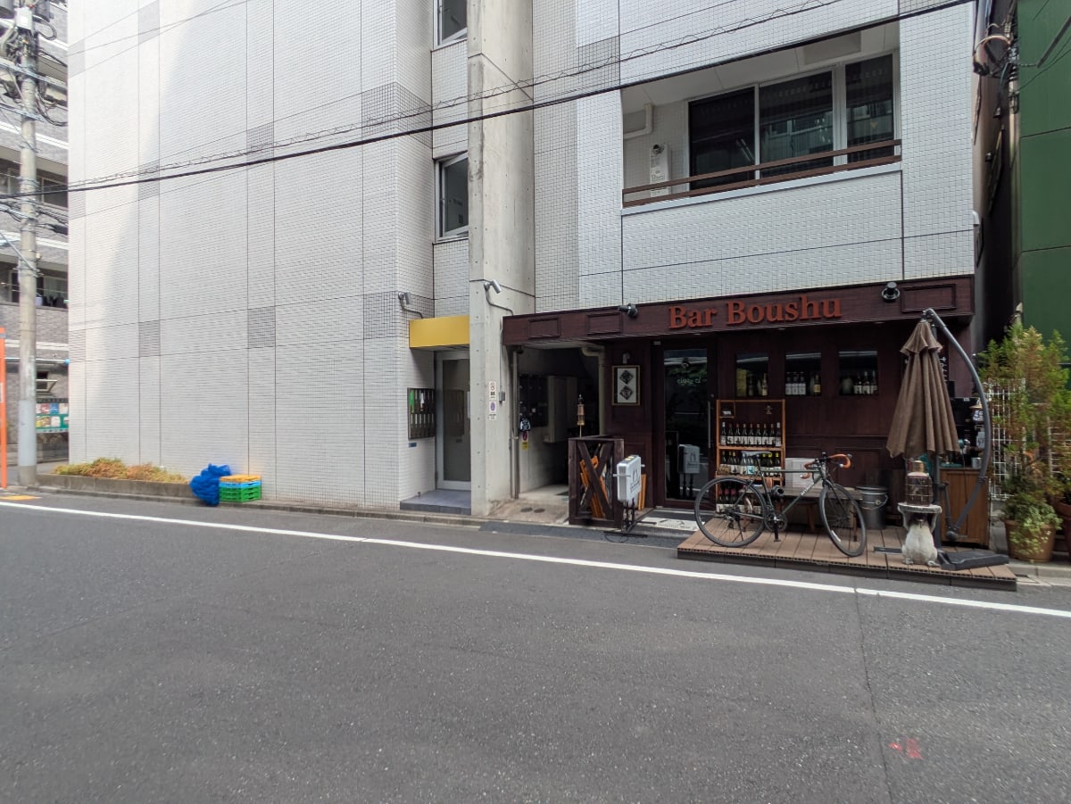 v20251007150704/fresh/building/J00100393957_12