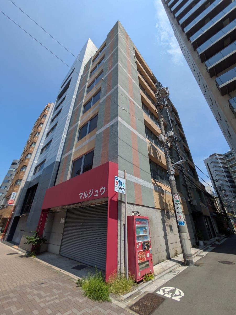 v20251007150704/fresh/building/J00100401433_9