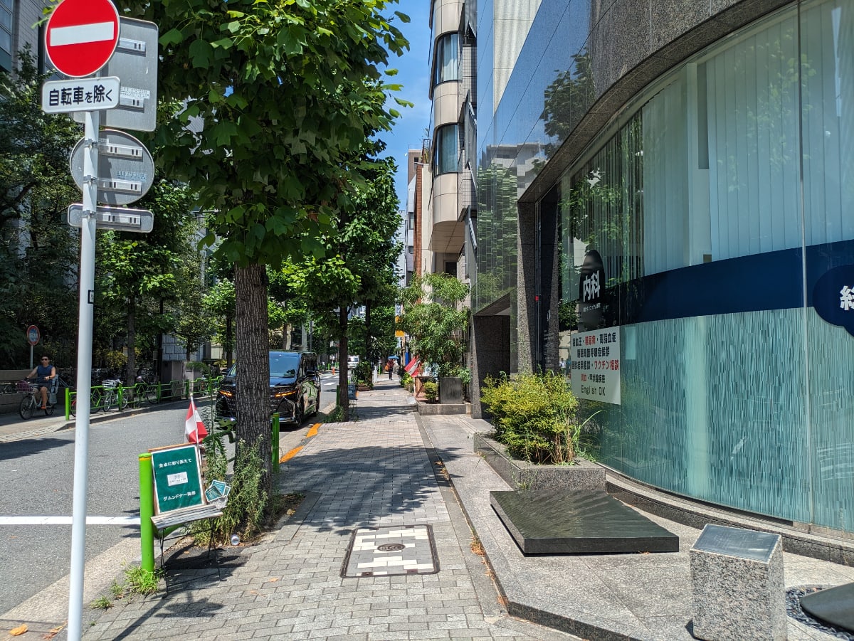 v20251007150704/fresh/building/J00100401822_10