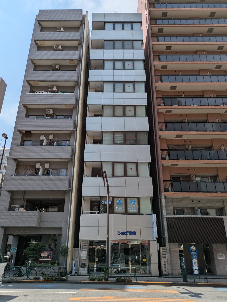 v20251007150704/fresh/building/J00100403663_1