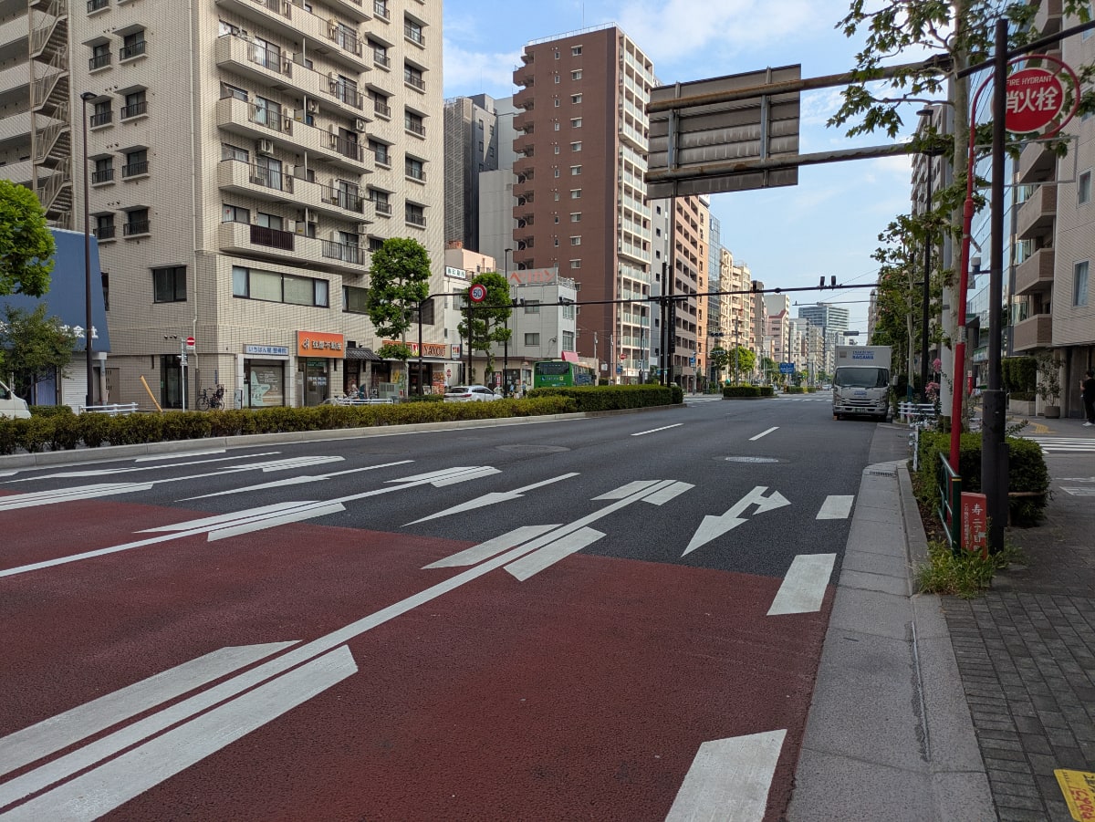 v20251007150704/fresh/building/J00100404541_12