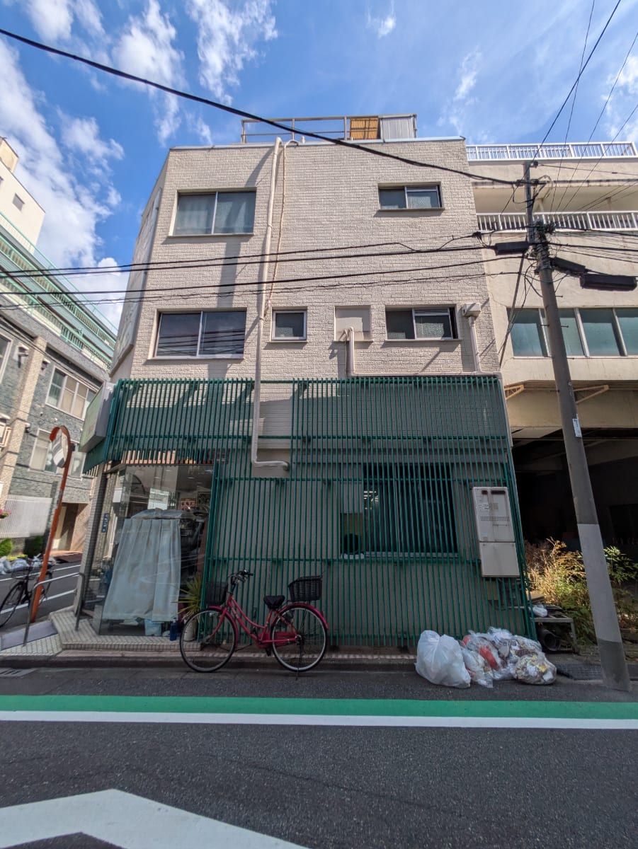 v20251007150704/fresh/building/J00100405632_6