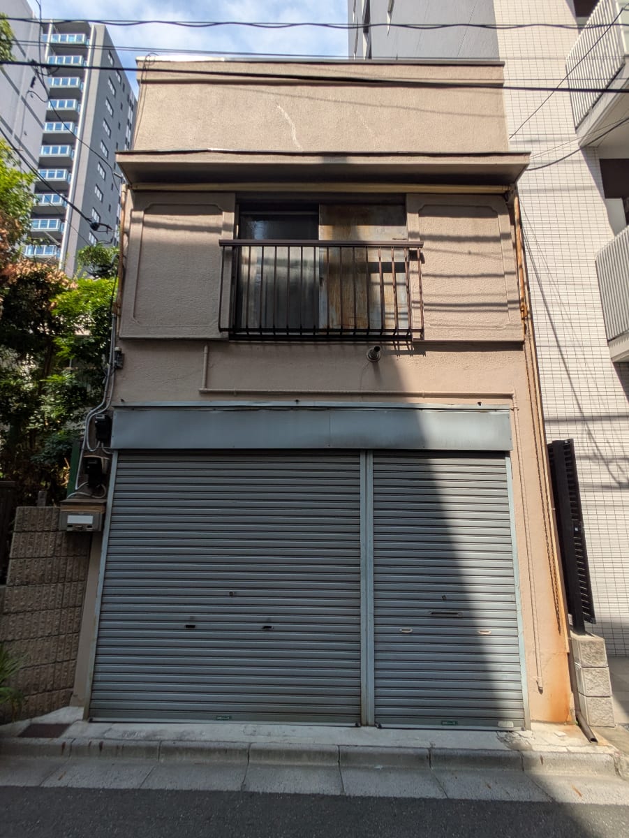 v20251007150704/fresh/building/J00100407024_1