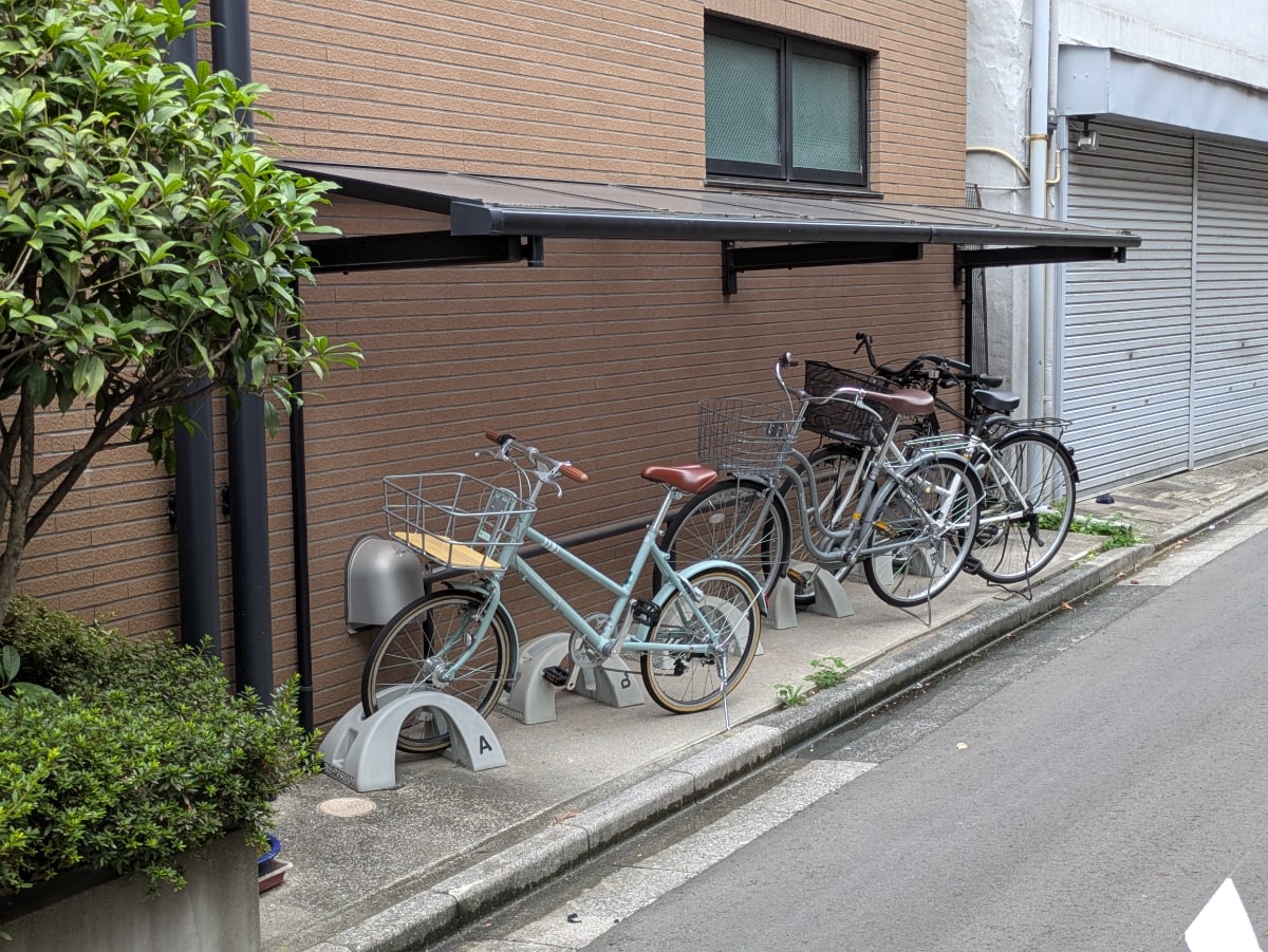 v20251007150704/fresh/building/J00100408154_11