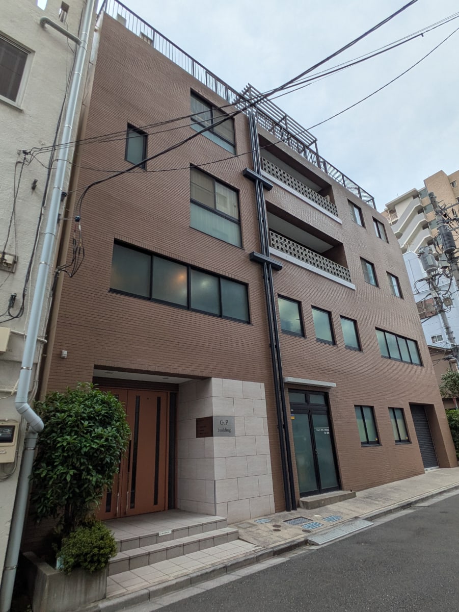 v20251007150704/fresh/building/J00100408154_9