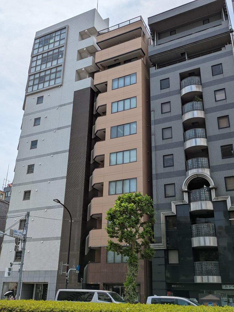 v20251007150704/fresh/building/J00100413658_5
