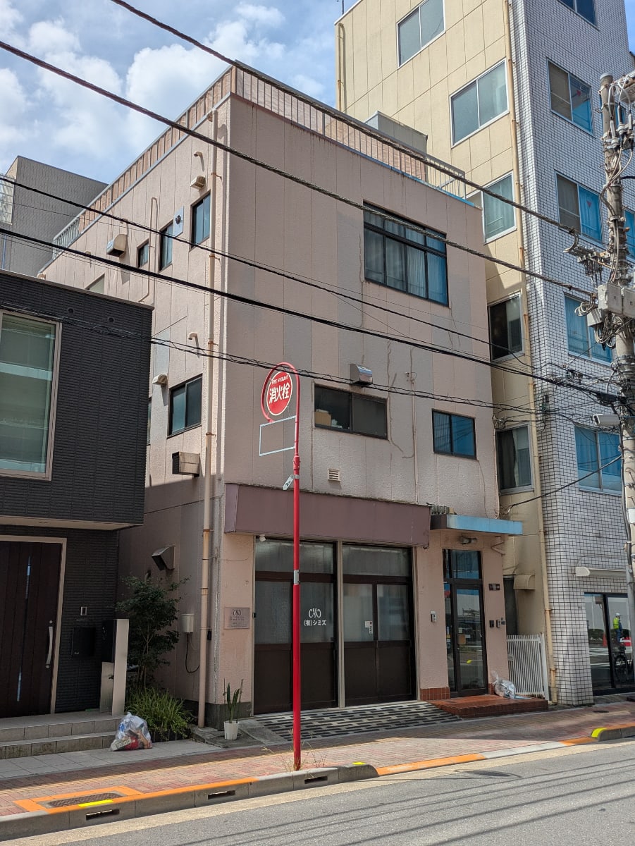 v20251007150704/fresh/building/J00100413954_10