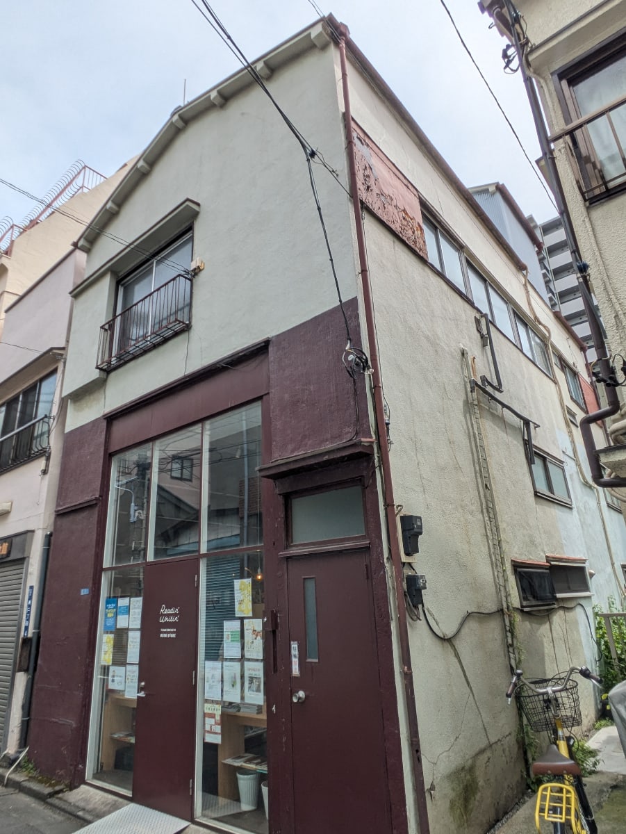 v20251007150704/fresh/building/J00100417642_8