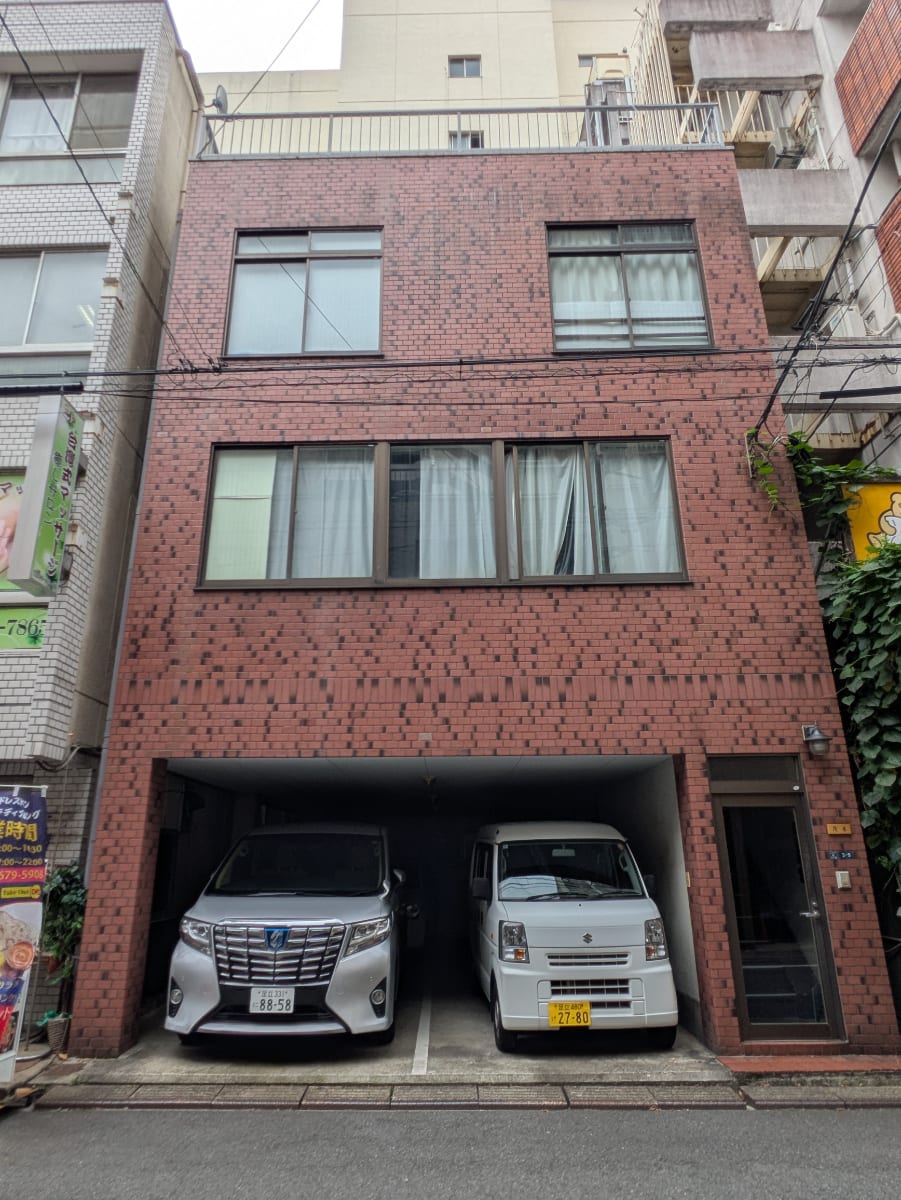 v20251007150704/fresh/building/J00100465118_1