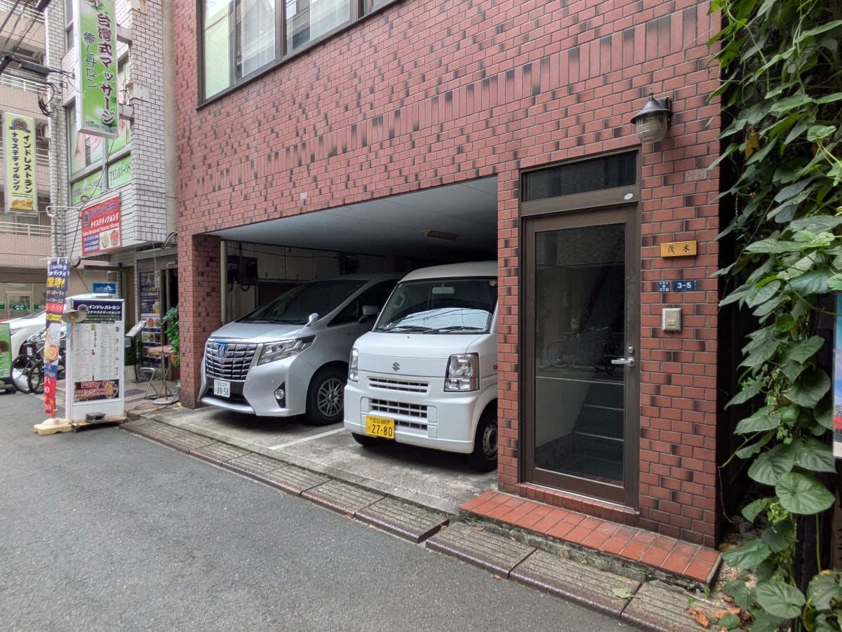 v20251007150704/fresh/building/J00100465118_8