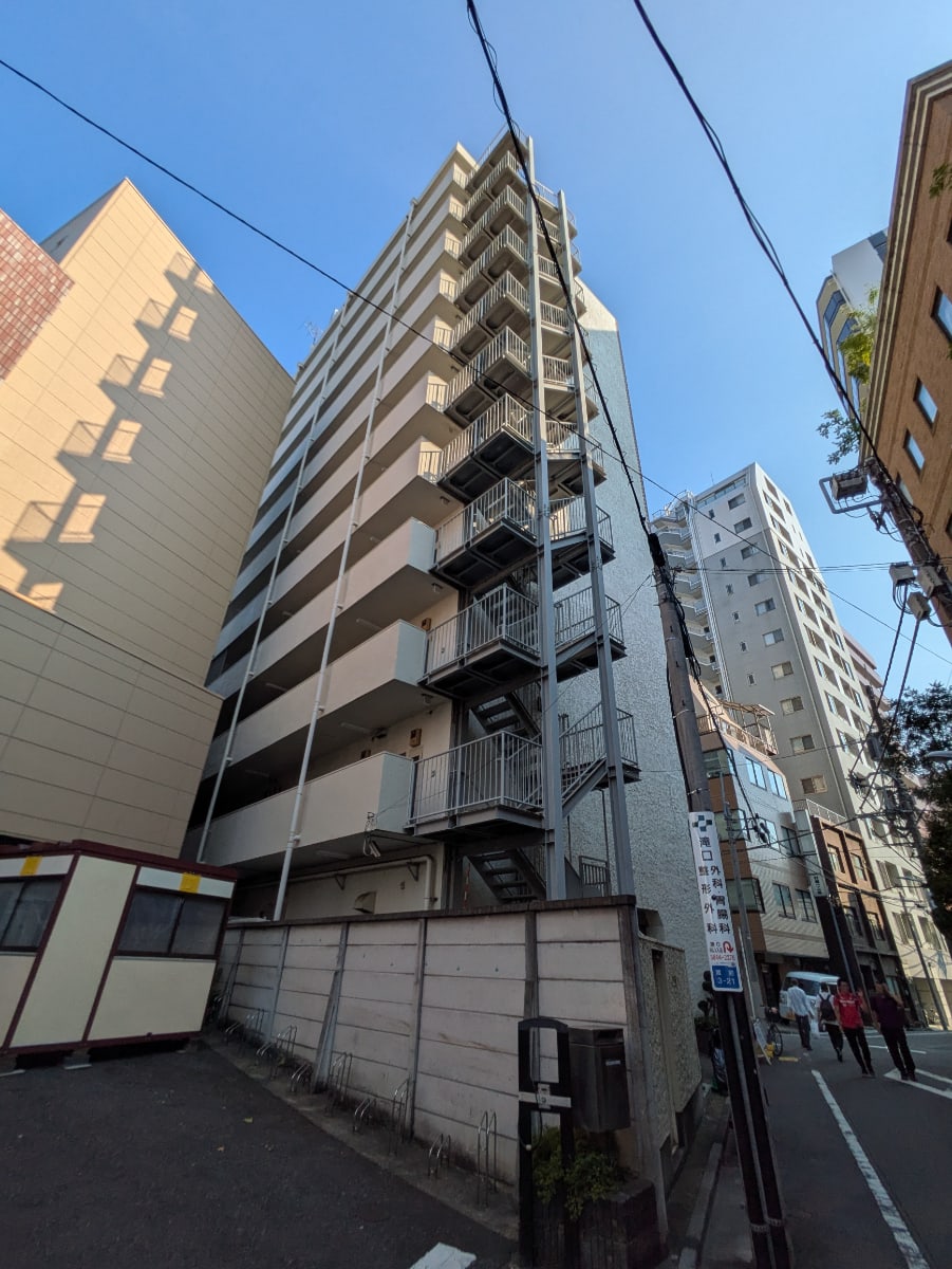 v20251007150704/fresh/building/J00100609325_8
