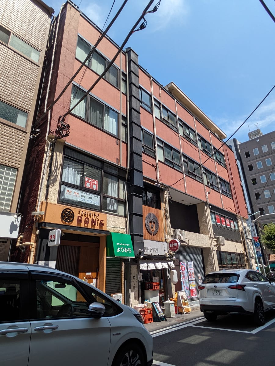 v20251007150704/fresh/building/J00100631154_8