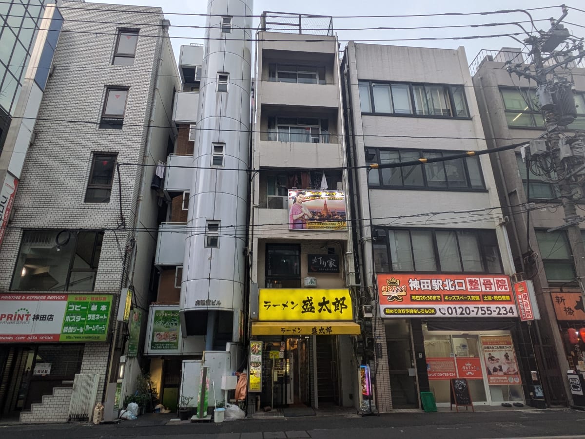 v20251008150720/fresh/building/J00100360473_1