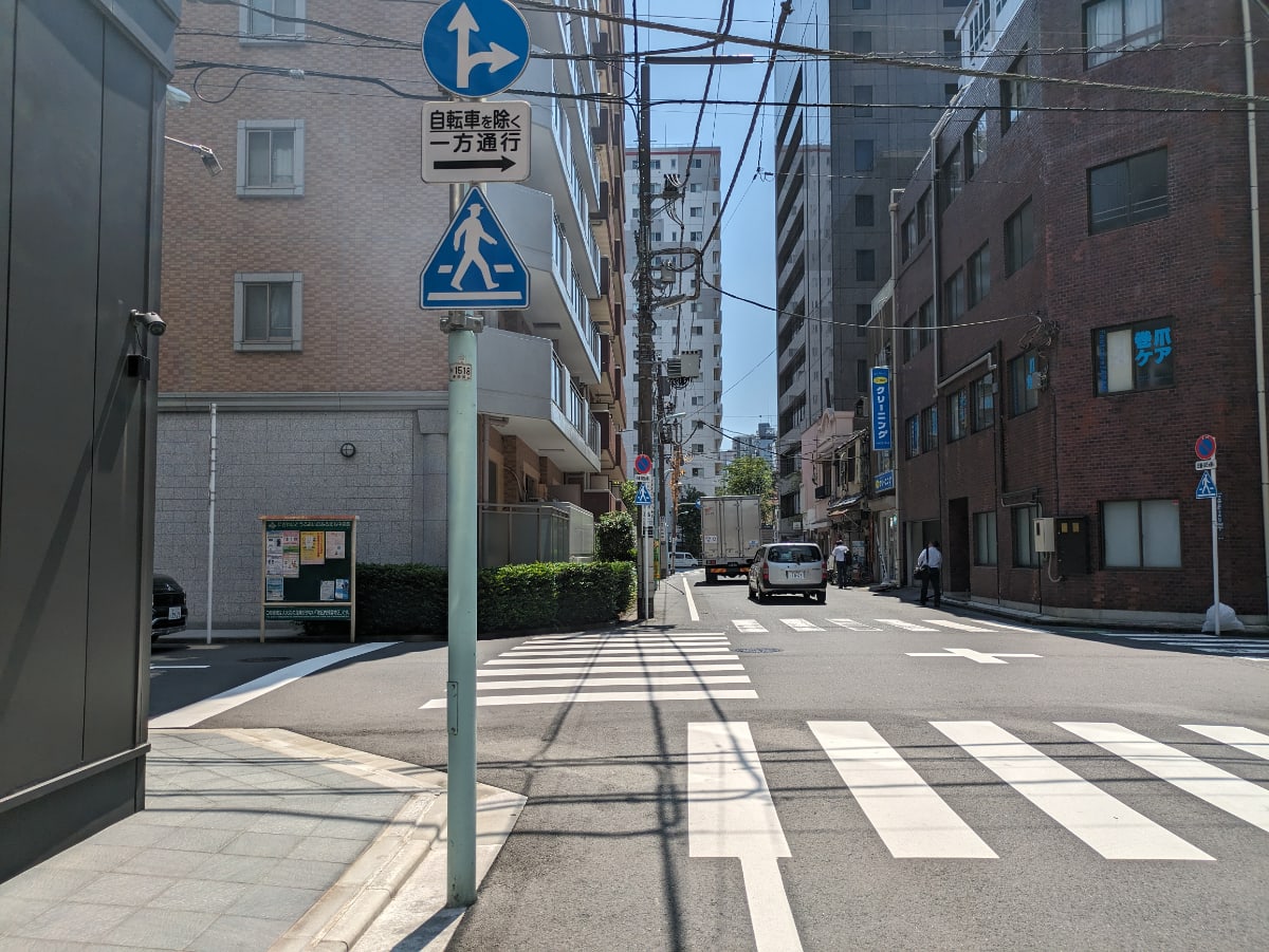 v20251008150720/fresh/building/J00100361080_2
