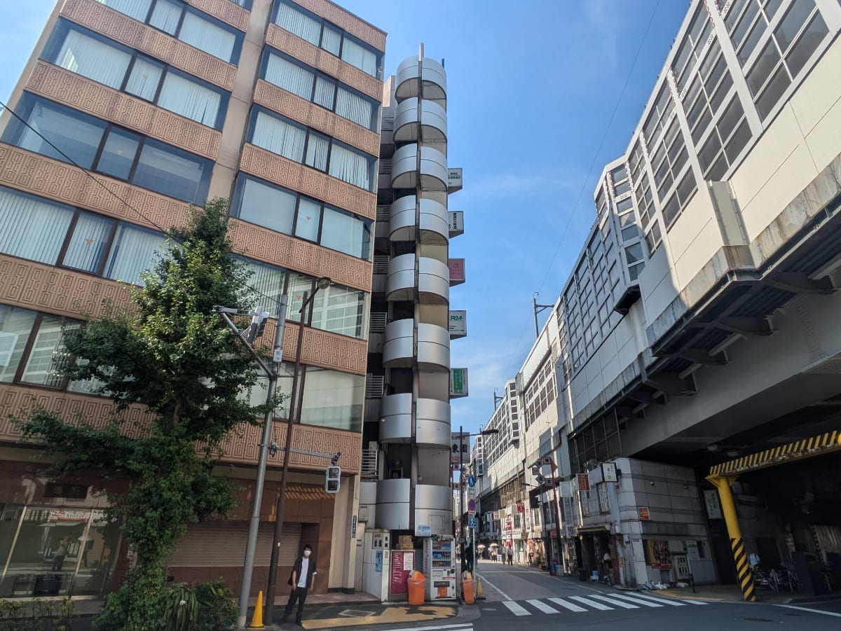 v20251008150720/fresh/building/J00100374479_5