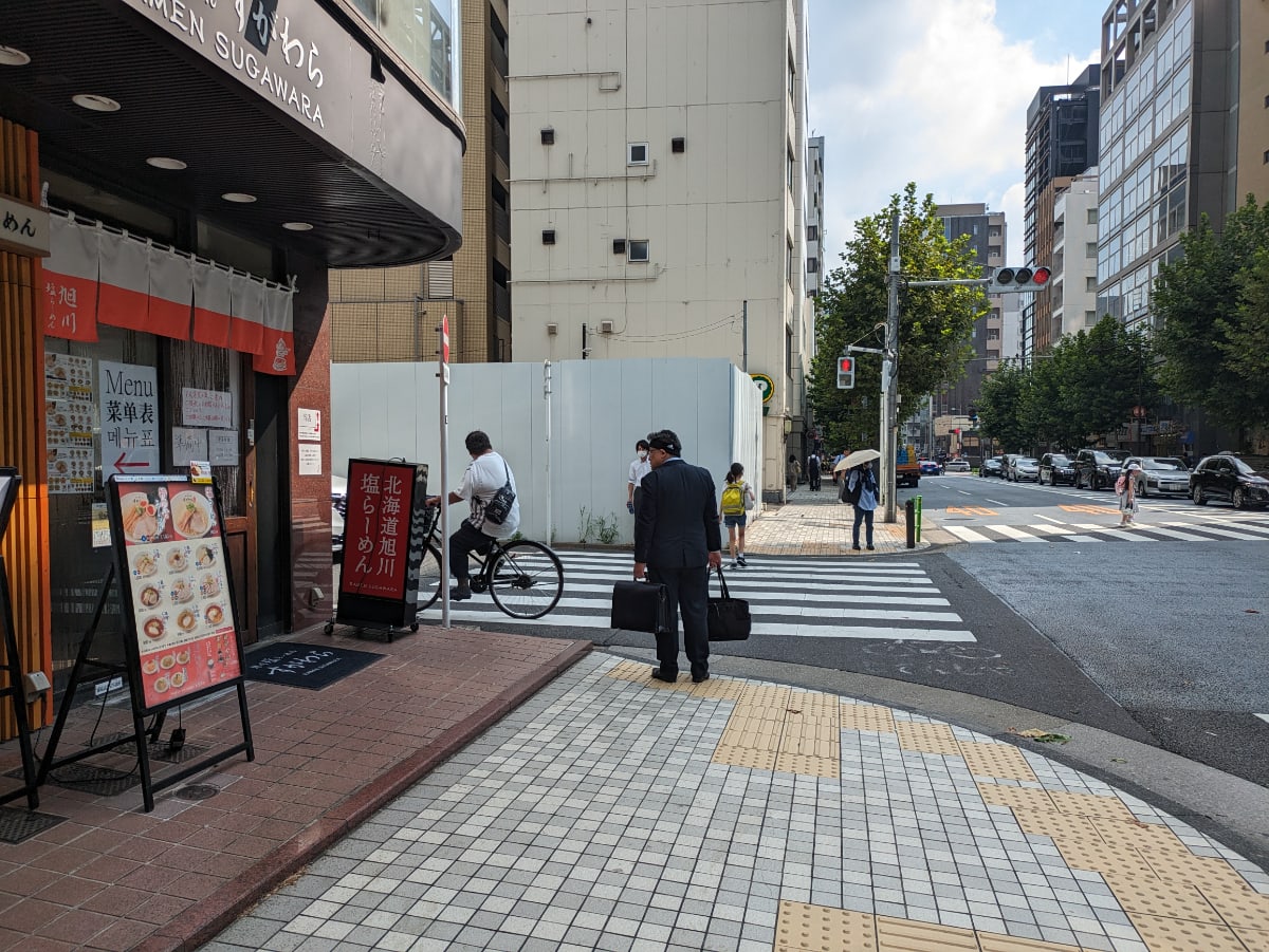 v20251008150720/fresh/building/J00100382155_2