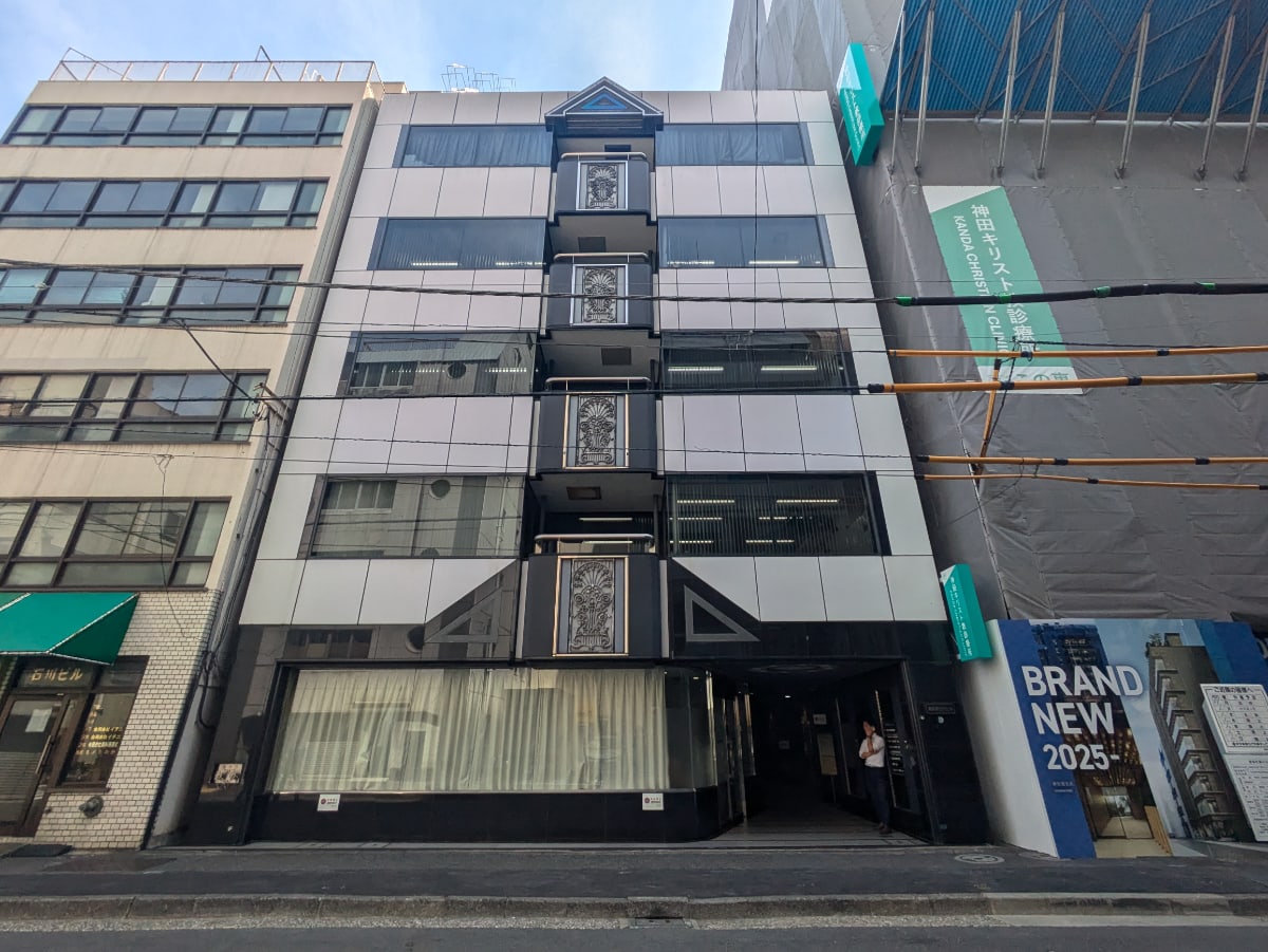 v20251008150720/fresh/building/J00100382645_1
