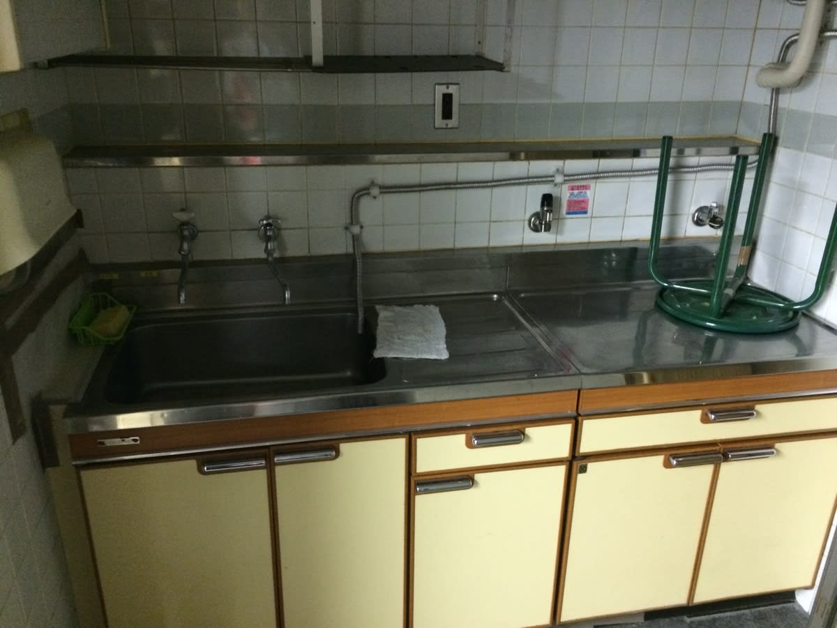 v20251008150720/fresh/building/J00100382646_8