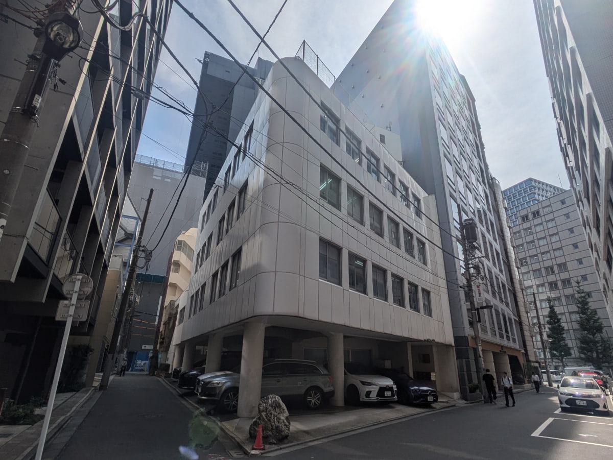 v20251008150720/fresh/building/J00100389363_1
