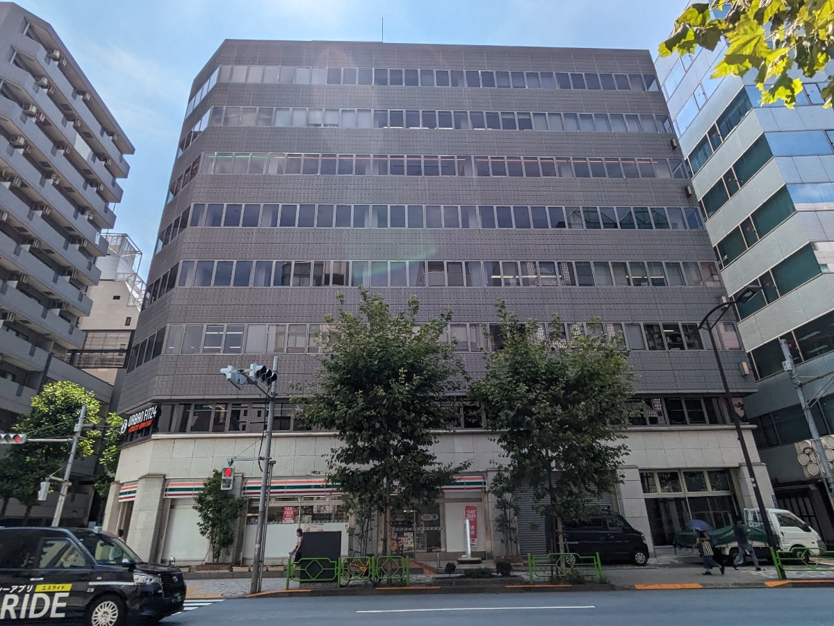 v20251008150720/fresh/building/J00100390873_6