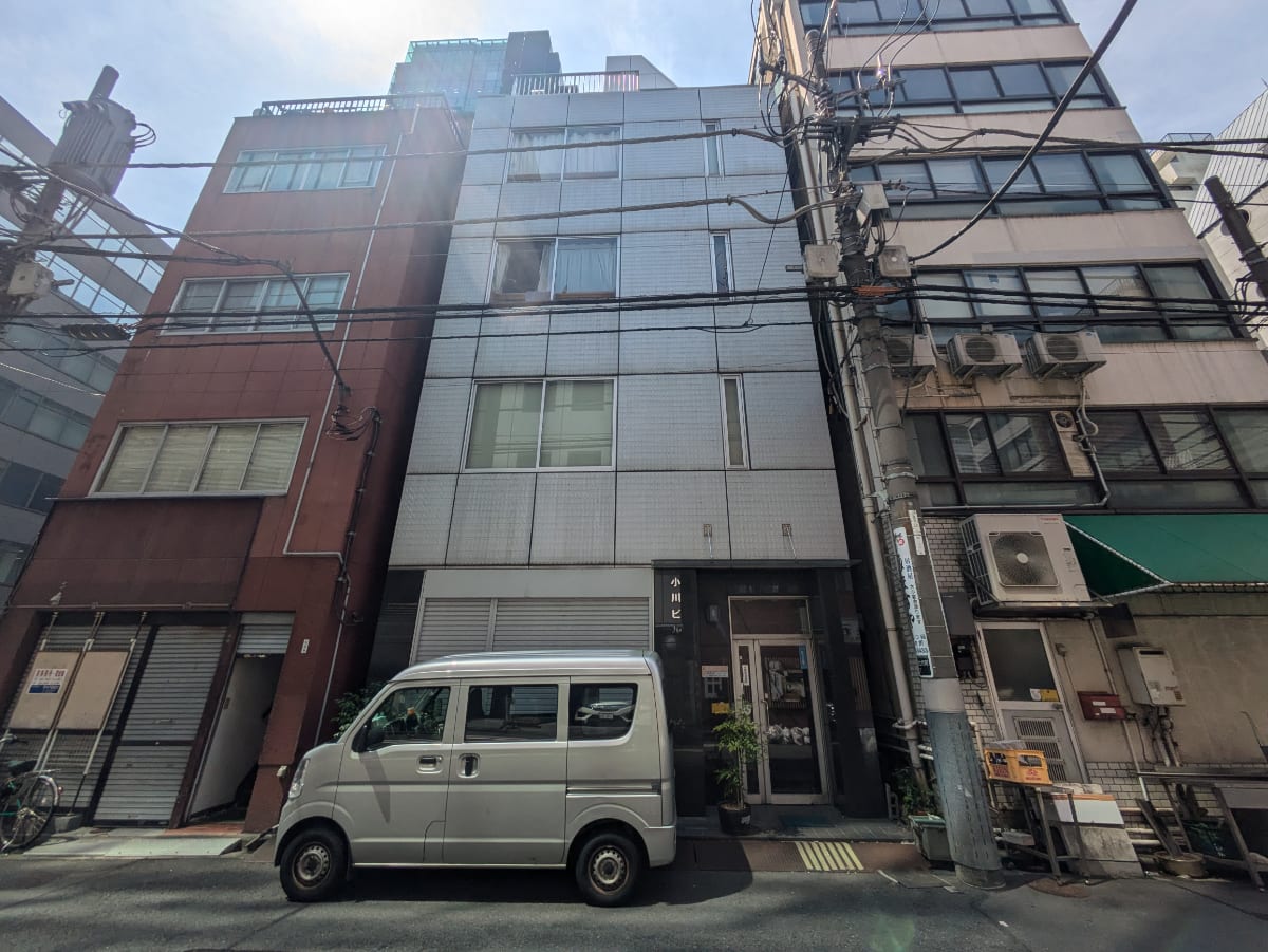 v20251008150720/fresh/building/J00100401370_1