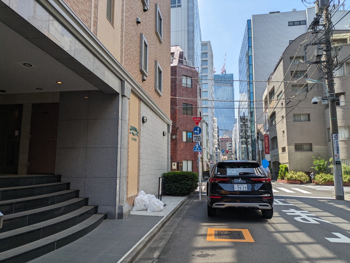 v20251008150721/fresh/building/J00100357288_2