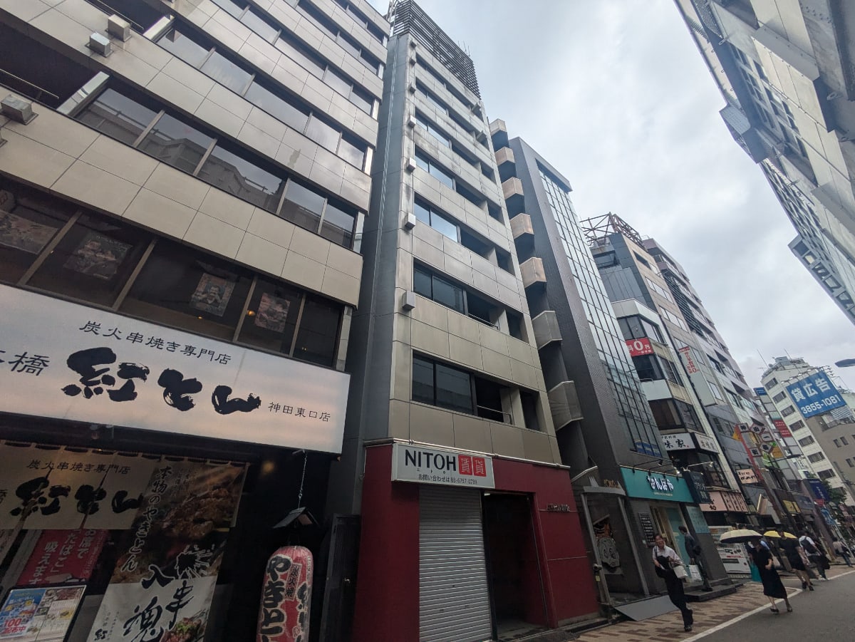 v20251008150721/fresh/building/J00100359395_7