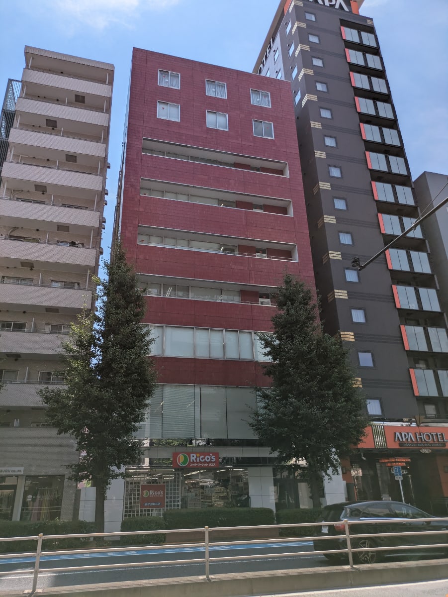 v20251008150721/fresh/building/J00100361113_7