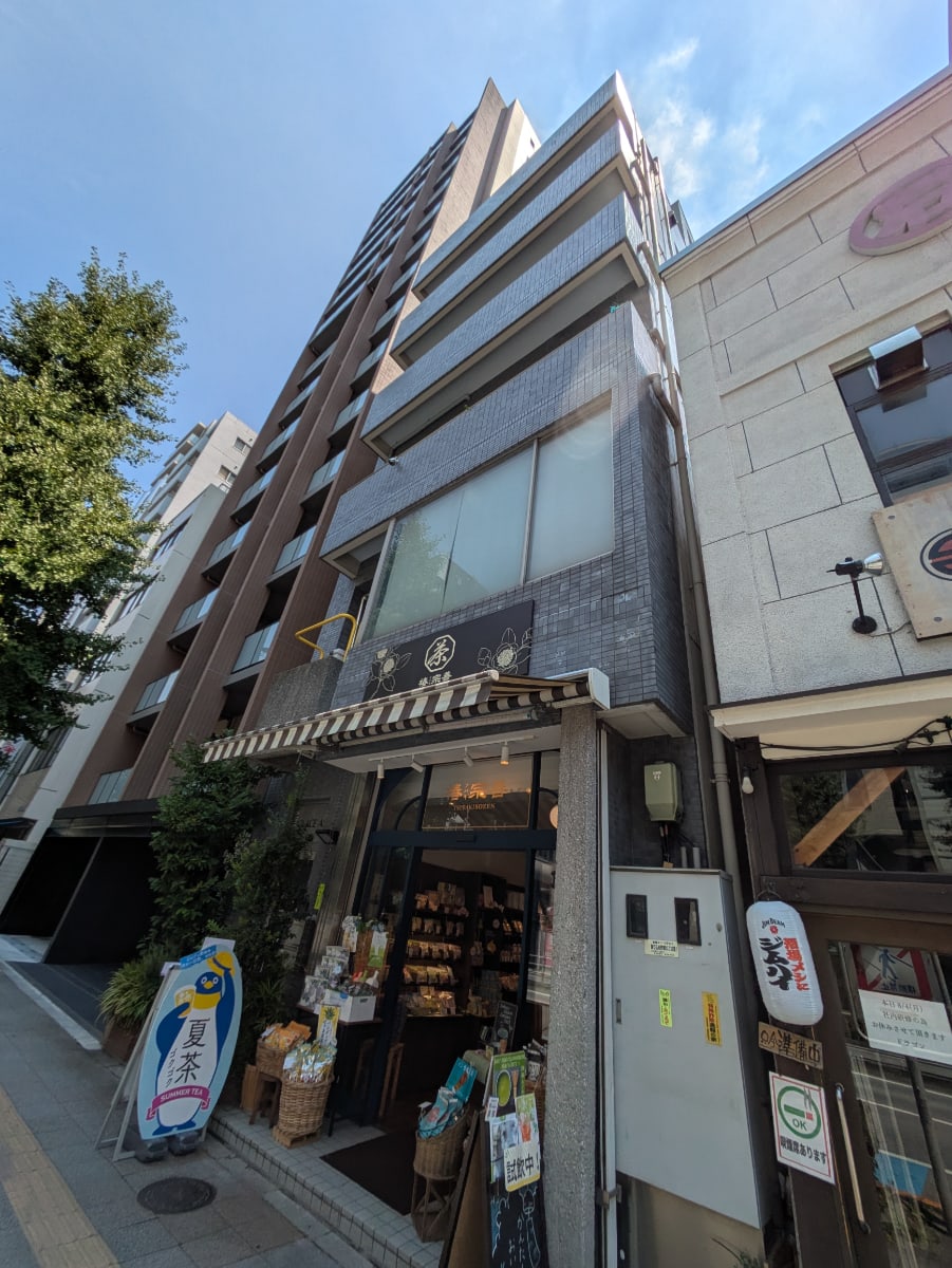 v20251008150721/fresh/building/J00100365081_9