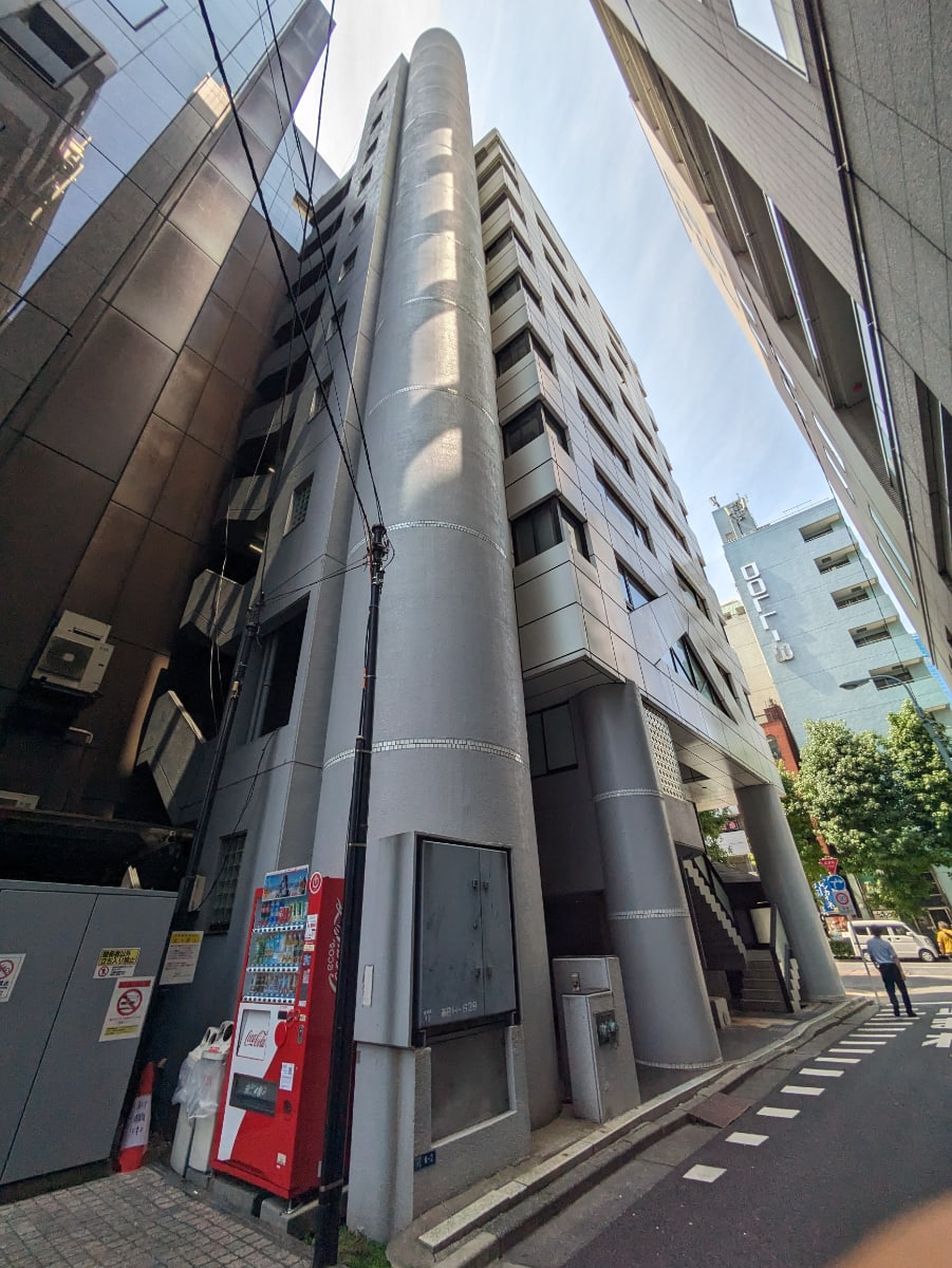 v20251008150721/fresh/building/J00100366352_7