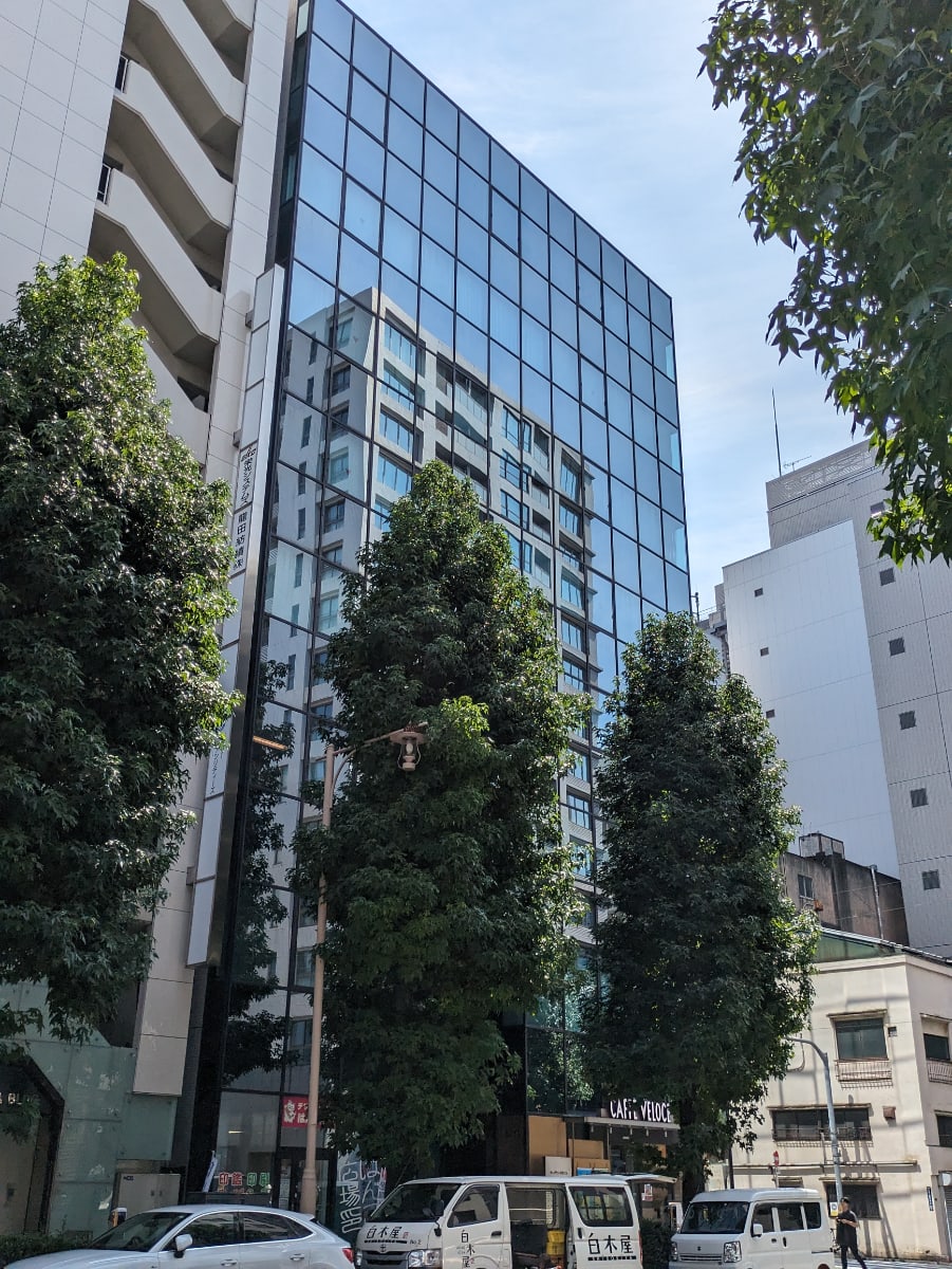 v20251008150721/fresh/building/J00100378086_7