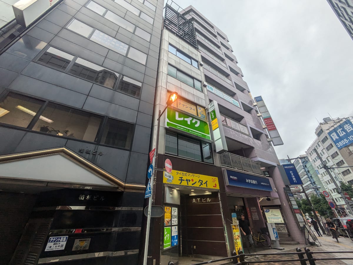 v20251008150721/fresh/building/J00100378698_6