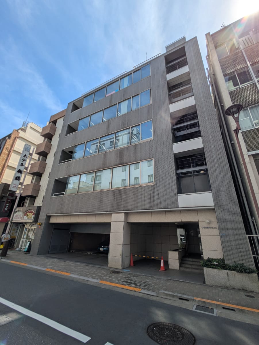 v20251008150721/fresh/building/J00100378810_7